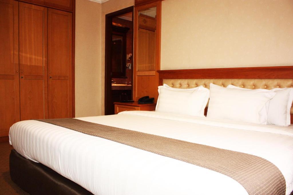Travellers Suites Serviced Apartments Medan Oda fotoğraf